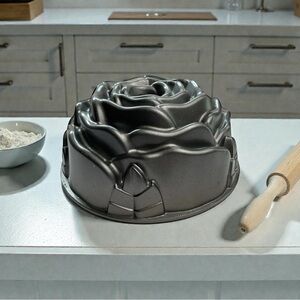 Nordic Ware "Rose" Design Cast‎ Aluminum Bundt Pan, 10 Cup, Black Cake Birthday